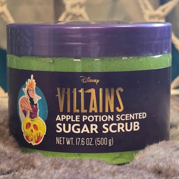 Disney Villain Sugar Scrub Apple Potion Scented - Picture 1 of 4